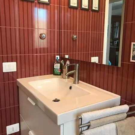 House Roberta * קליארי