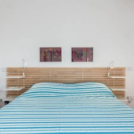 Apartment House Roberta *